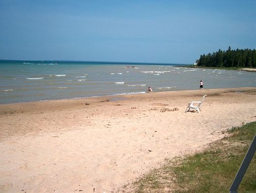 North Winds Motel Mackinaw City Kültér fotó